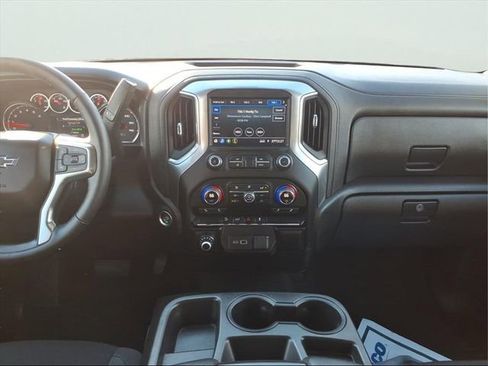 Used 2022 Chevrolet Silverado 1500 RST image 13