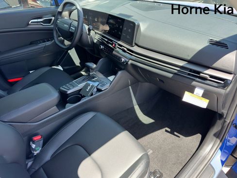 New 2026 Kia Sportage EX FWD image 25