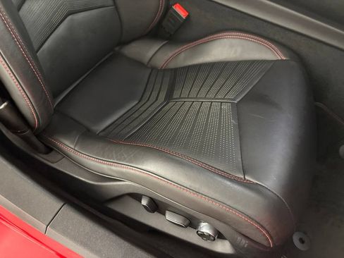 Used 2021 Chevrolet Corvette Stingray Premium Conv w/ 3LT RWD image 24
