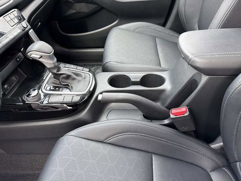 Used 2024 Kia Seltos EX image 15