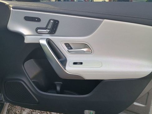 Used 2020 Mercedes-Benz CLA 250 CLA 250 image 22