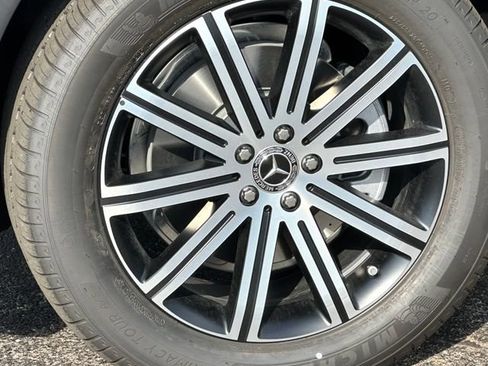 New 2026 Mercedes-Benz GLE 350 4MATIC image 8