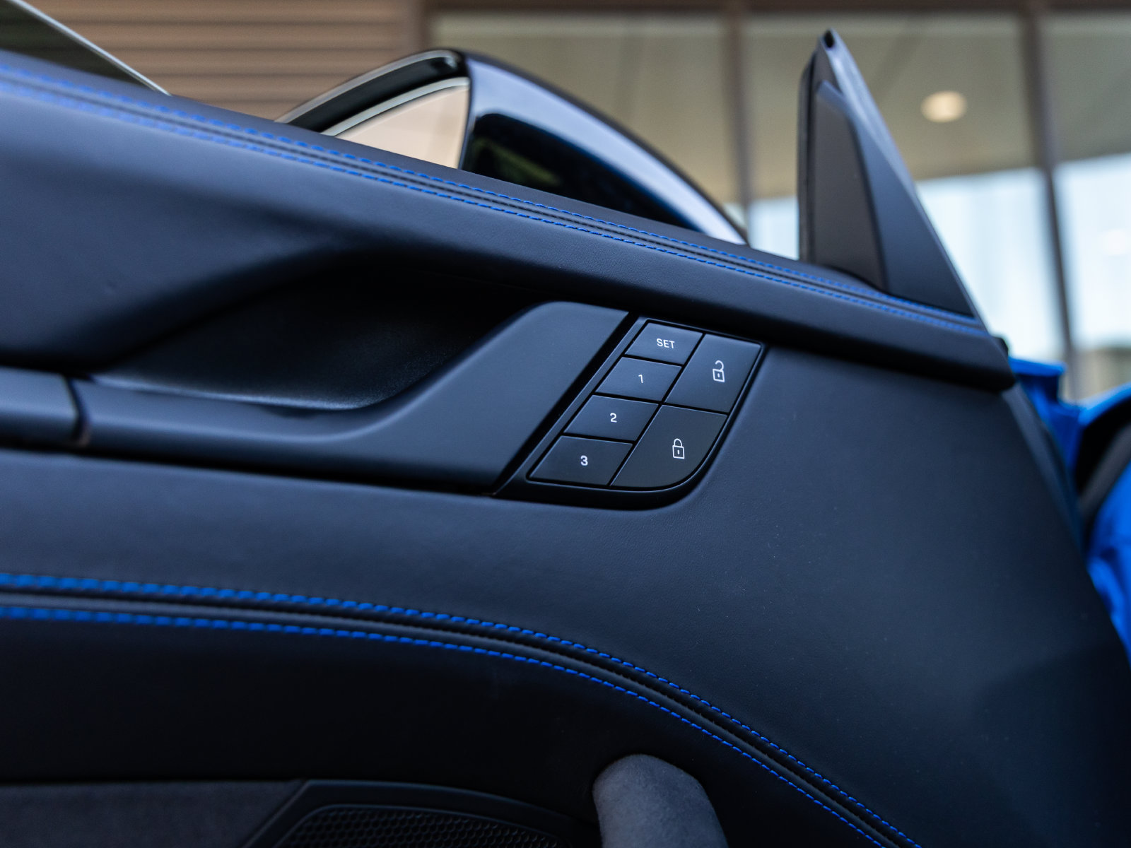 Certified 2023 Porsche 911 Carrera GTS RWD image 28