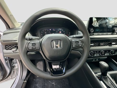 New 2025 Honda Accord SE image 8