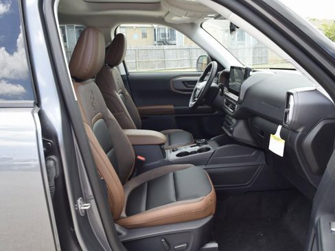 New 2025 Ford Bronco Sport Outer Banks w/ Outer Banks Tech Package+ AWD/4WD image 23