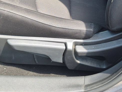 Used 2024 Nissan Sentra SV FWD image 14