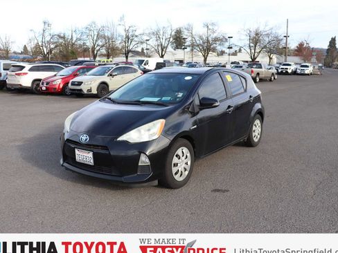 Used 2014 Toyota Prius C One image 1