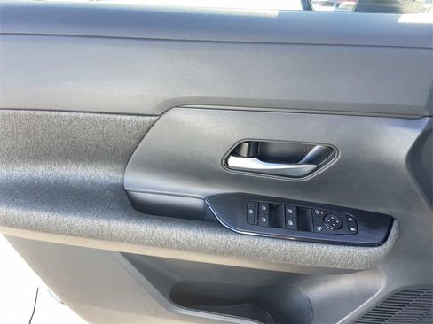 New 2026 Nissan Kicks SV w/ SV Premium Package image 14