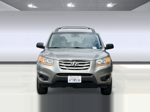 Used 2011 Hyundai Santa Fe GLS FWD image 5
