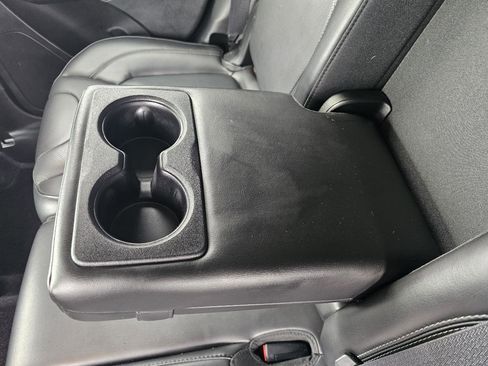 Used 2019 Jeep Cherokee Limited w/ Luxury Group image 47