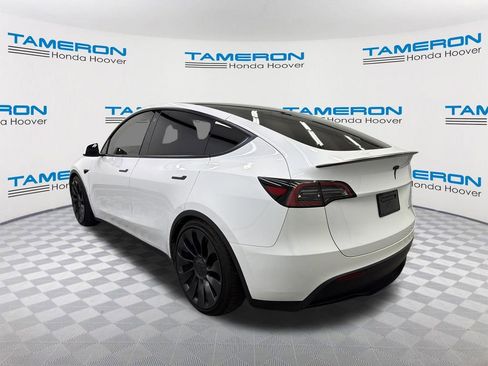 Used 2023 Tesla Model Y Long Range image 3