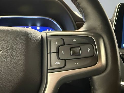 Used 2023 Chevrolet Suburban Premier RWD image 21