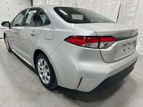 Used 2025 Toyota Corolla LE image 5