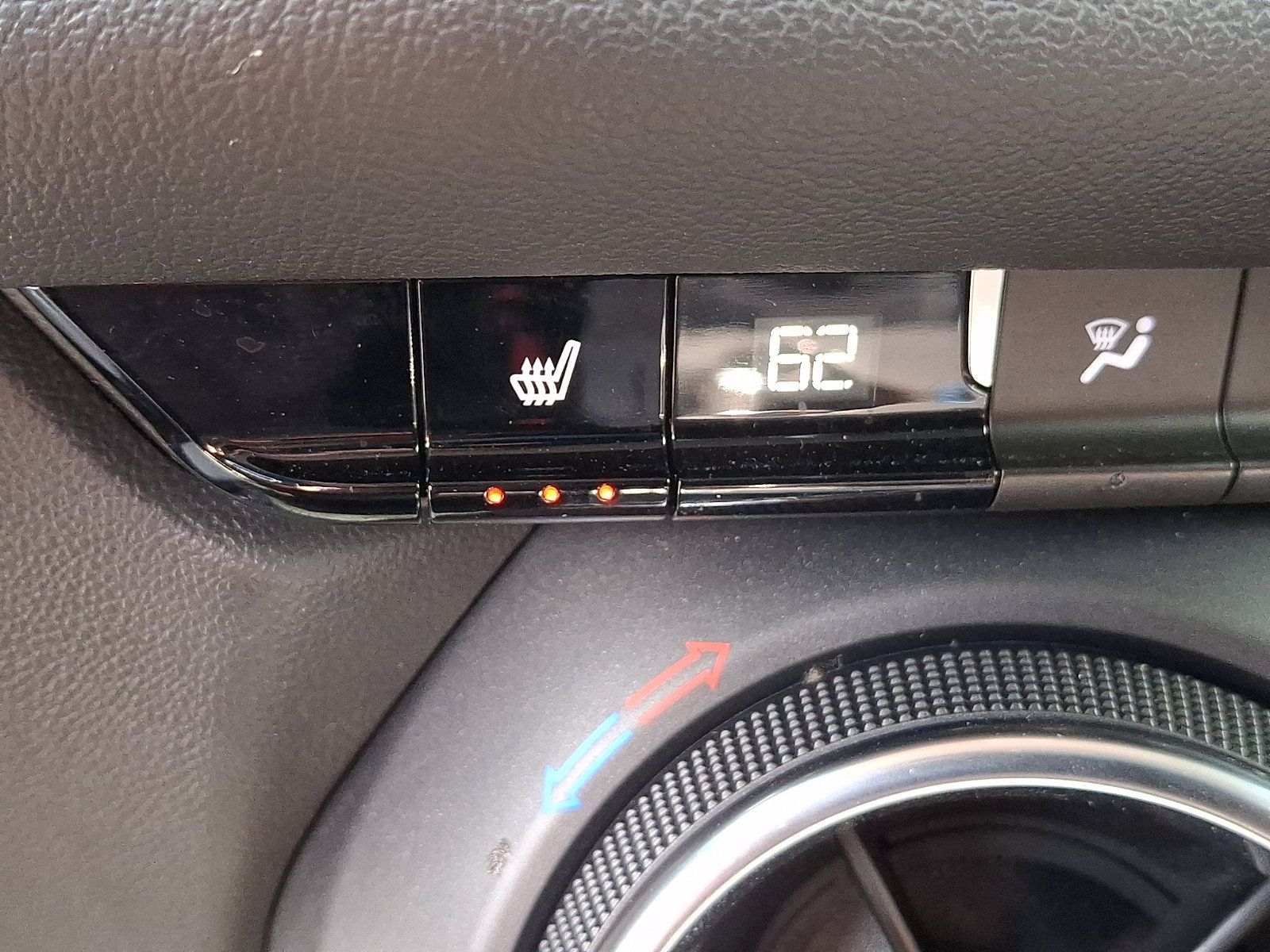 Used 2020 Chevrolet Blazer LT w/ Redline Edition AWD/4WD image 25