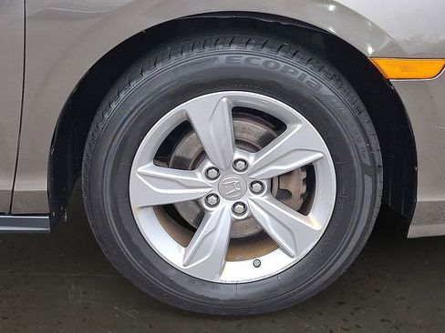 Used 2019 Honda Odyssey EX-L image 9