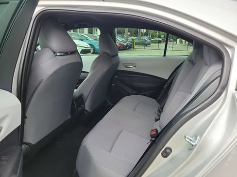 Used 2026 Toyota Corolla SE FWD image 8