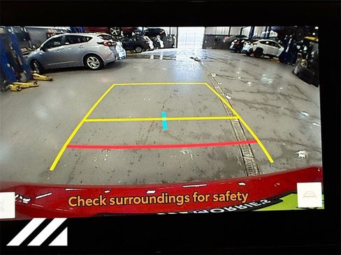 Used 2024 Subaru Solterra Premium image 15