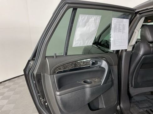 Used 2014 Buick Enclave Leather image 24