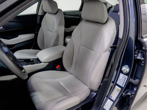 Certified 2023 Honda Accord EX image 18