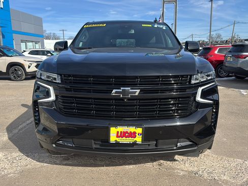 Used 2023 Chevrolet Tahoe RST w/ Luxury Package image 3