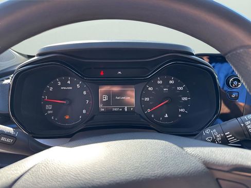 Used 2024 Chevrolet Trax LS w/ Driver Confidence Package image 32