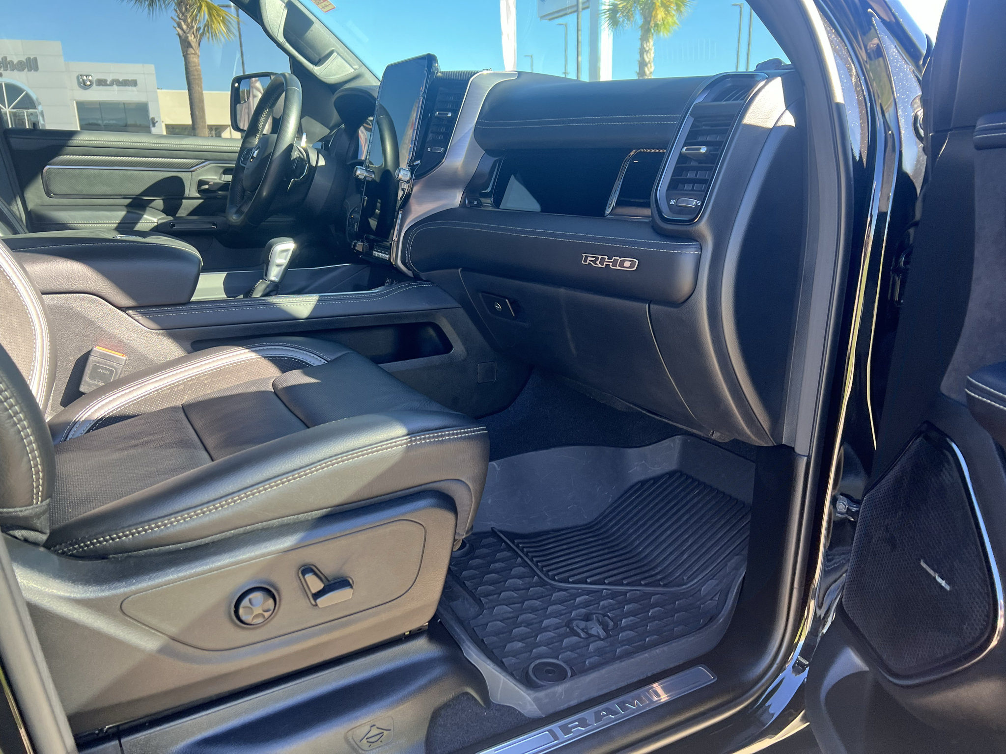 Used 2025 RAM 1500 RHO w/ RHO Level 1 Equipment Group AWD/4WD image 16