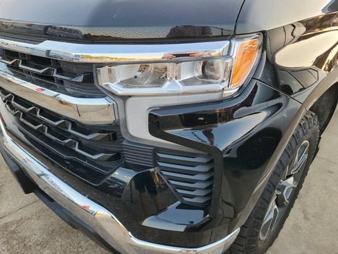 Used 2023 Chevrolet Silverado 1500 LT RWD image 8
