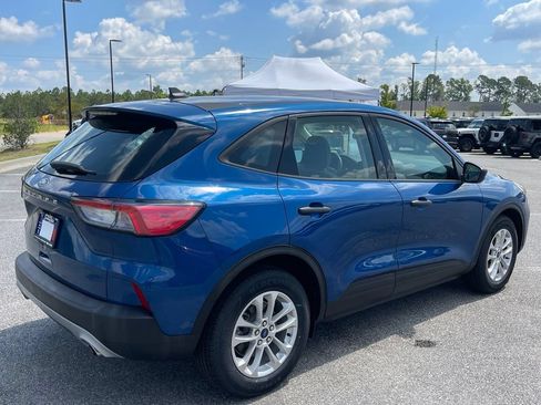 Used 2022 Ford Escape S FWD image 15