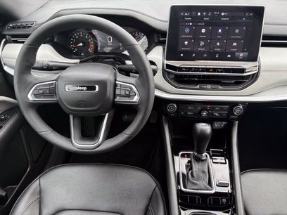 Used 2025 Jeep Compass Limited