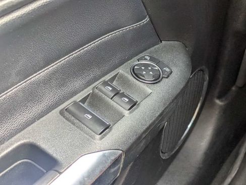 Used 2022 Ford Mustang Premium RWD image 20