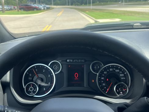 New 2026 RAM 3500 Big Horn AWD/4WD image 23