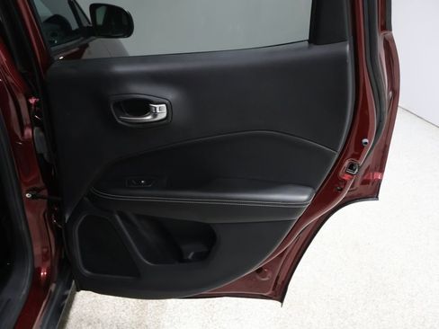 Used 2021 Jeep Compass 80th Special Edition image 22