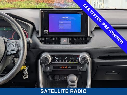 Used 2023 Toyota RAV4 LE AWD/4WD image 19