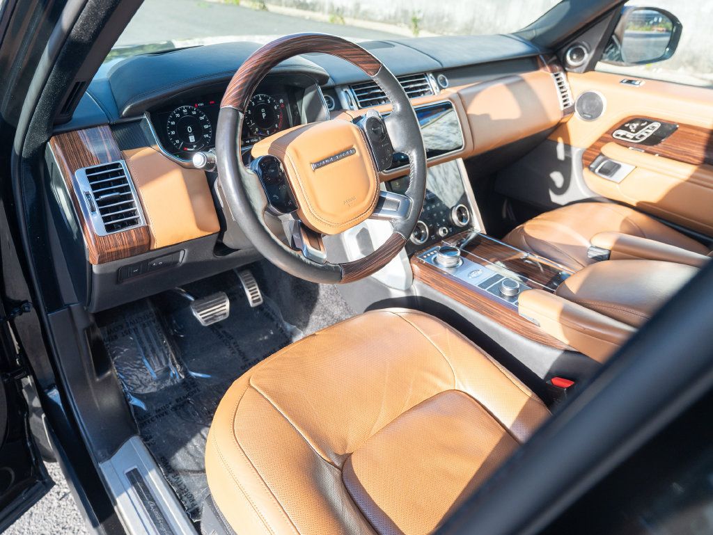 Used 2021 Land Rover Range Rover Long Wheelbase Autobiography AWD/4WD image 12