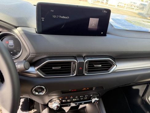 New 2025 MAZDA CX-5 AWD 2.5 S w/ Preferred Package image 24