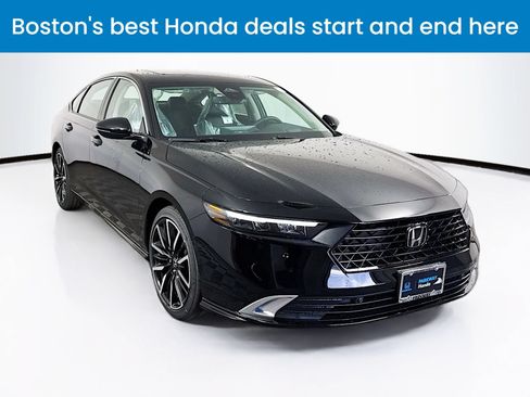 Used 2024 Honda Accord Touring image 1