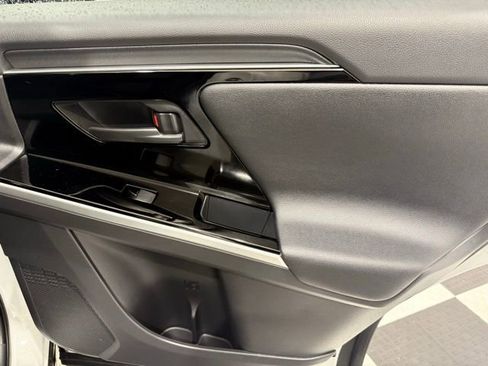 Used 2024 Toyota bZ4X XLE w/ Weather Package image 24