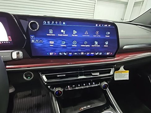 Used 2024 Chevrolet Traverse RS w/ LPO, Floor Liner Package image 13