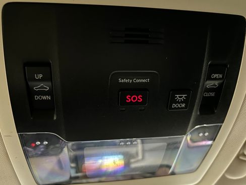 Used 2017 Lexus NX 200t AWD image 27