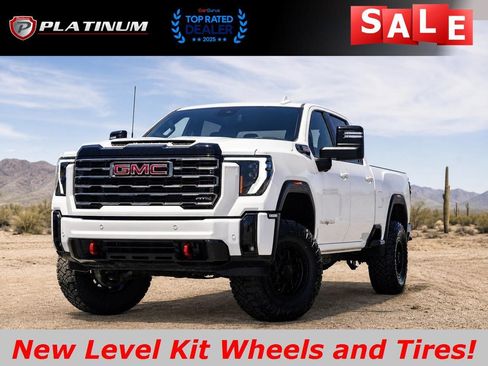 Used 2025 GMC Sierra 2500 AT4 AWD/4WD image 1
