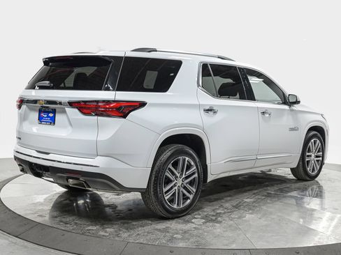 Used 2023 Chevrolet Traverse High Country w/ LPO, Floor Liner Package FWD image 7