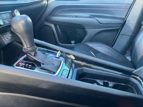 Used 2022 Jeep Compass Trailhawk w/ Sun and Sound Group image 31