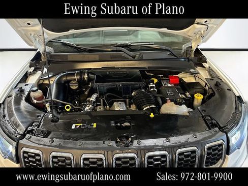 Used 2024 Jeep Compass Latitude AWD/4WD image 30