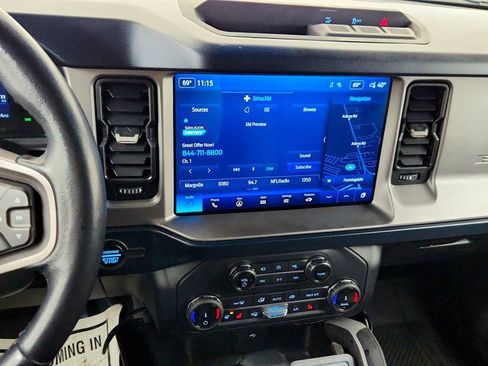 Used 2022 Ford Bronco Outer Banks image 18