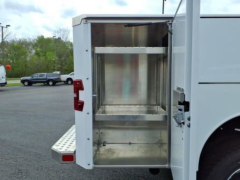 Used 2024 RAM 4500 Tradesman AWD/4WD image 32