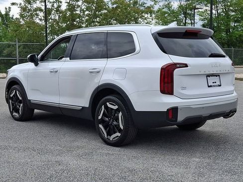 Used 2023 Kia Telluride S AWD/4WD image 7