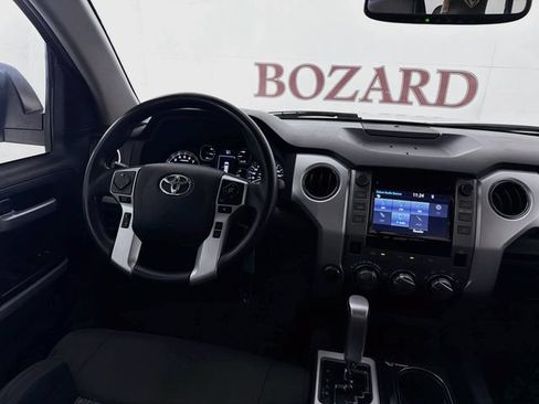 Used 2018 Toyota Tundra SR5 w/ SR5 Upgrade Package AWD/4WD image 24