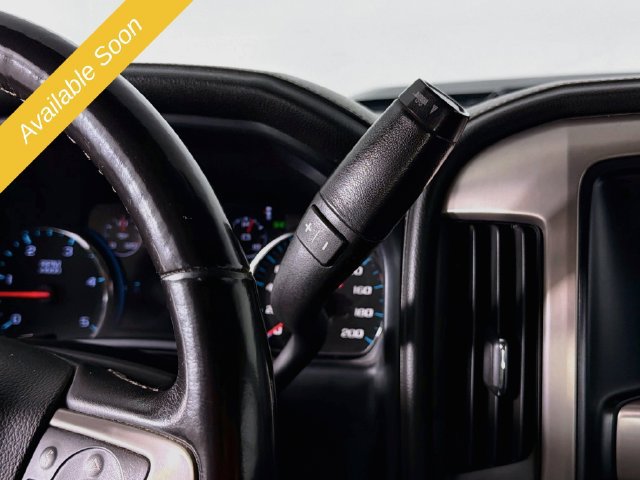 Used 2018 GMC Sierra 2500 Denali w/ Suspension Package, Off-Road AWD/4WD image 16