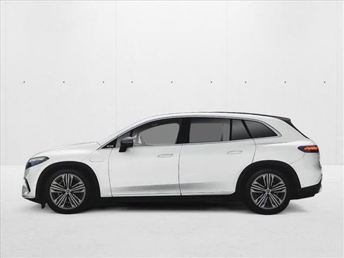 New 2026 Mercedes-Benz EQS 400 4MATIC SUV image 2