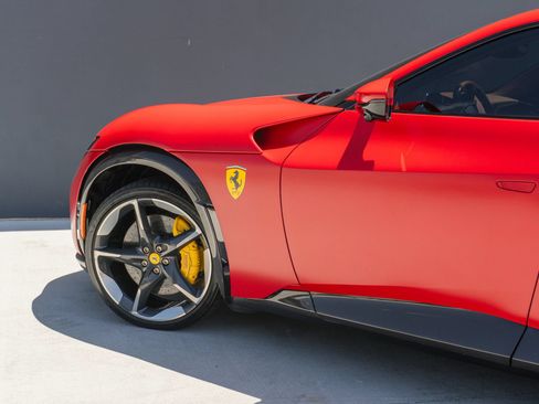Used 2024 Ferrari Purosangue AWD/4WD image 43